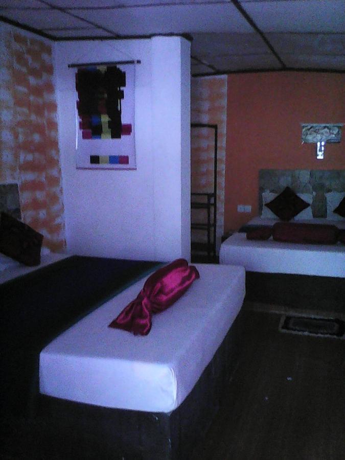 Lotus Inn Tourist Resort Dambulla Bagian luar foto