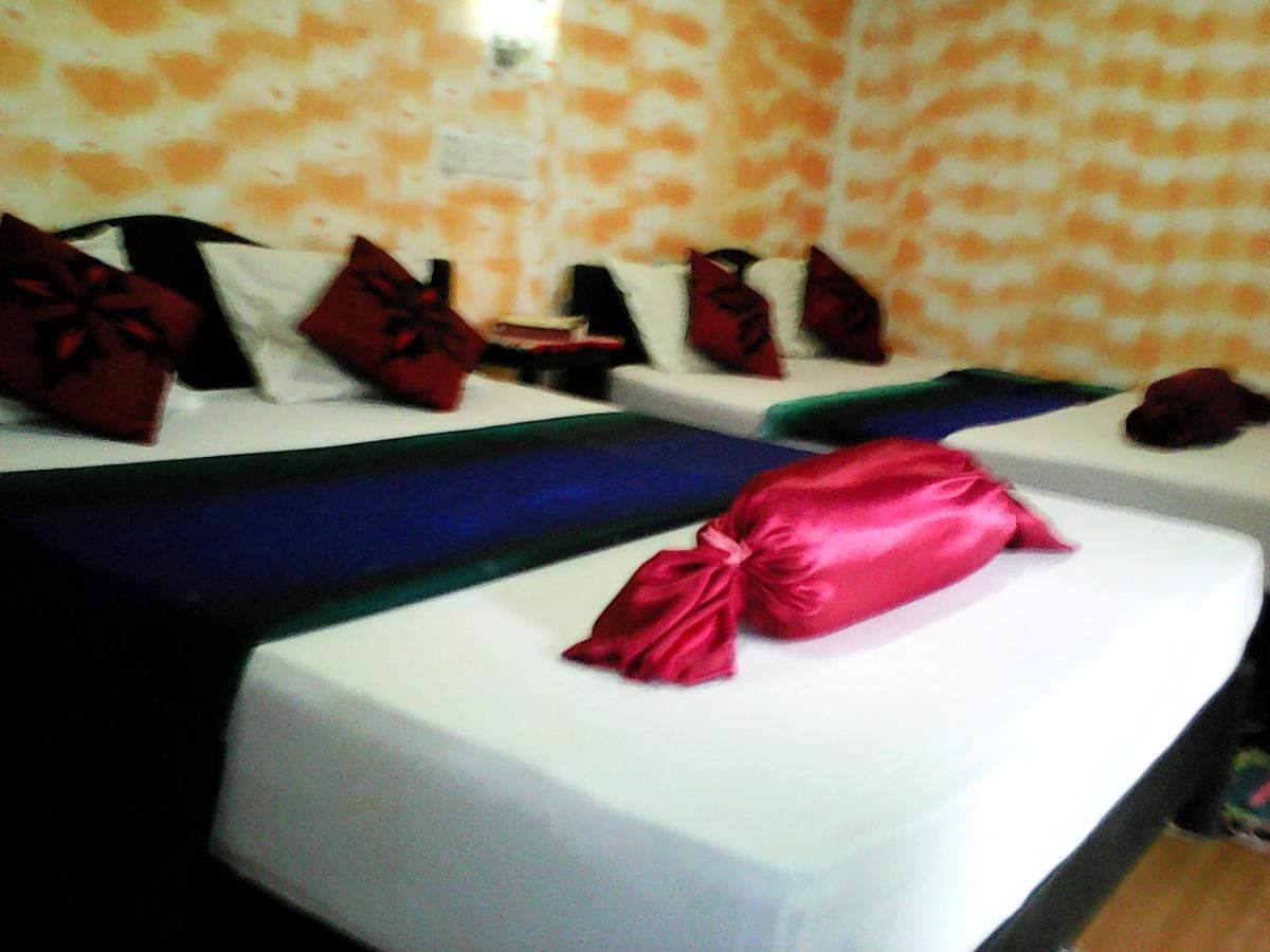 Lotus Inn Tourist Resort Dambulla Bagian luar foto