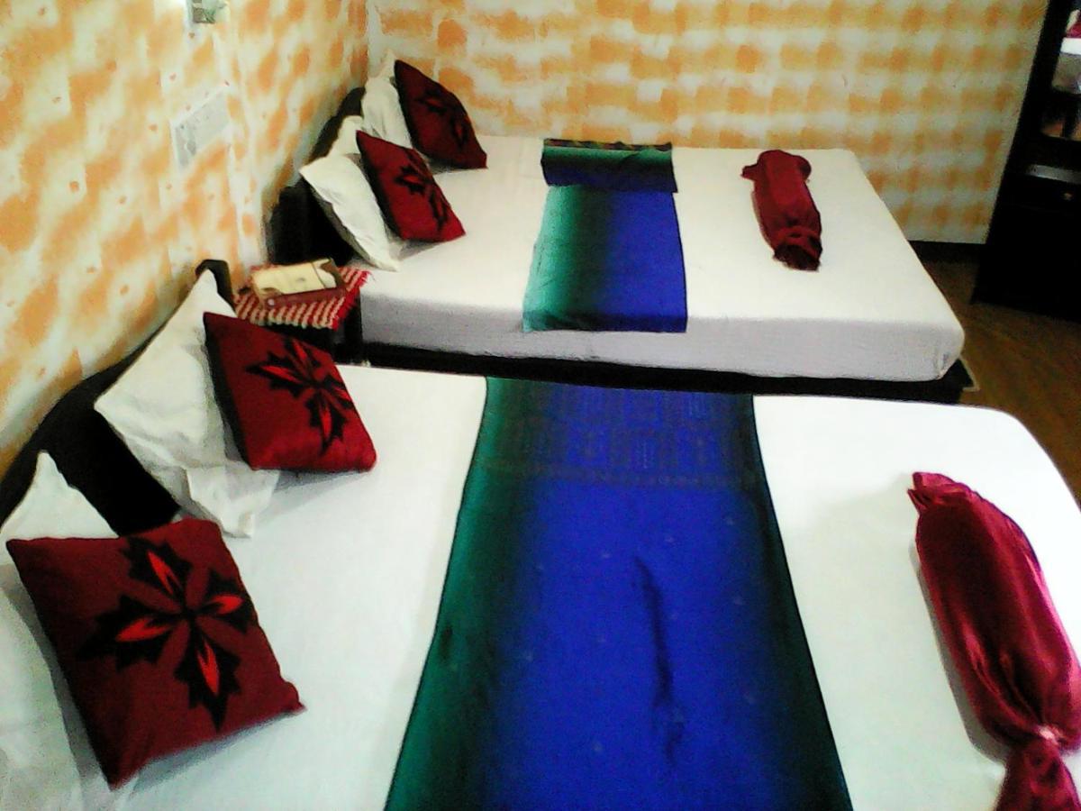 Lotus Inn Tourist Resort Dambulla Bagian luar foto